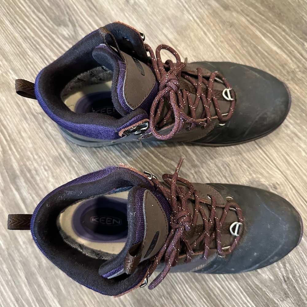Keen hiking boots